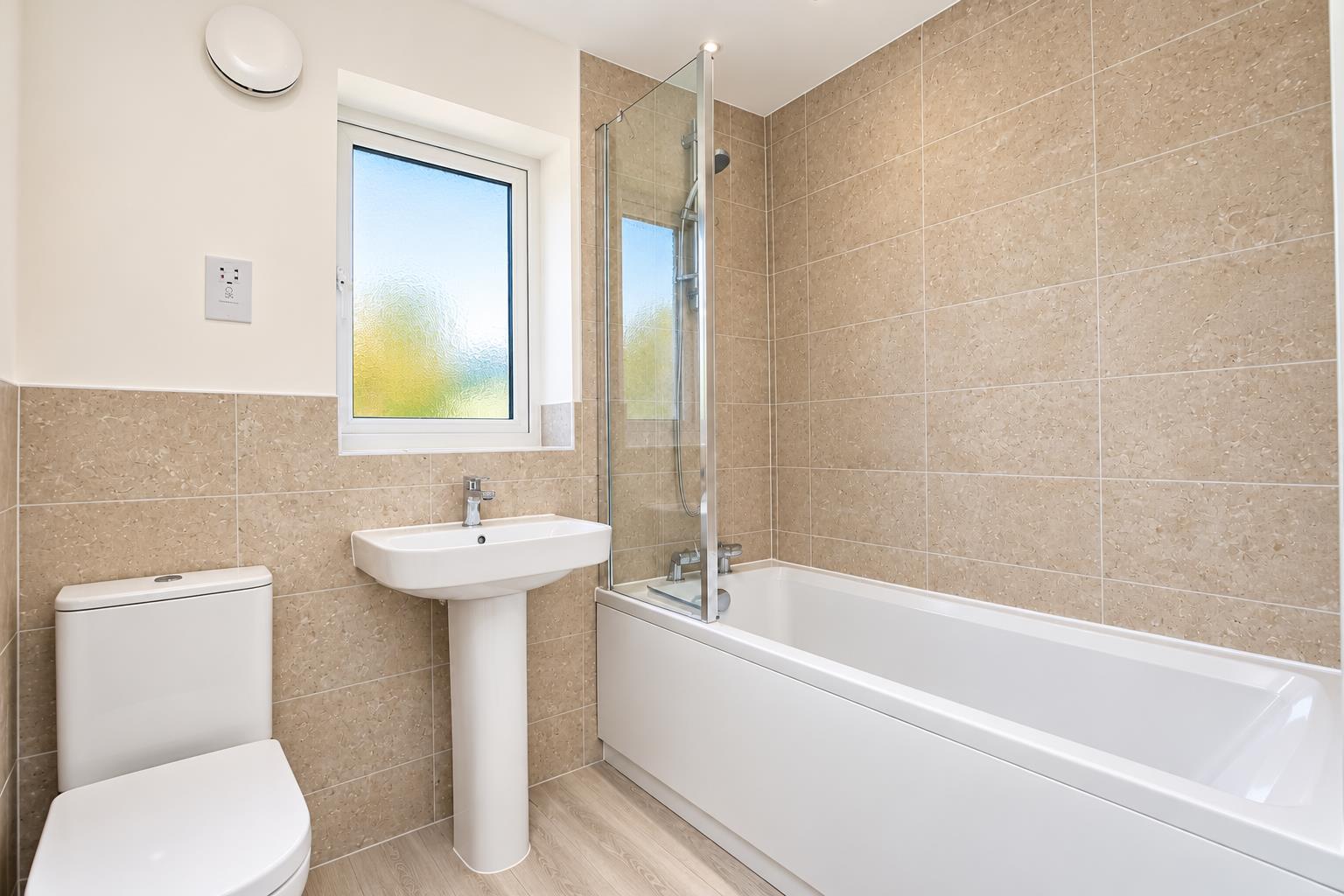 Lacaune Close, Whitehouse, Milton Keynes